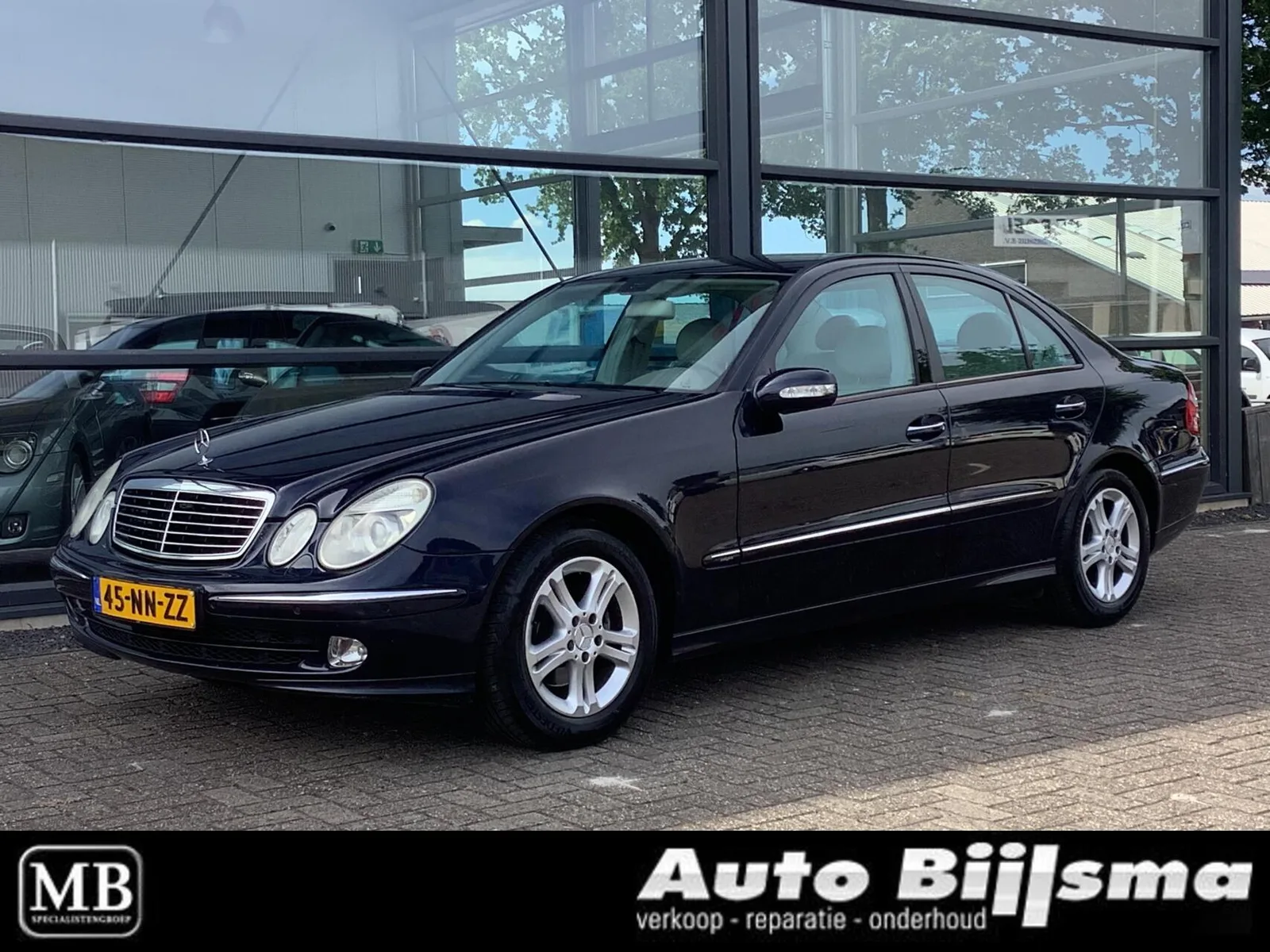 Mercedes-Benz E-Klasse (2004) — foto 1