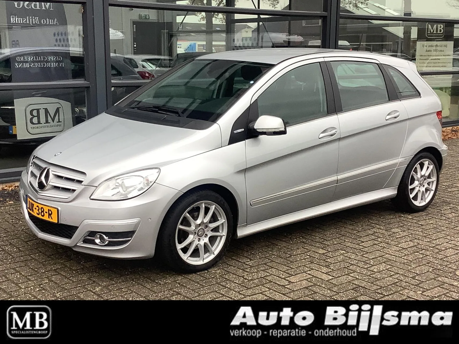 Mercedes-Benz B-Klasse (2011) — foto 1