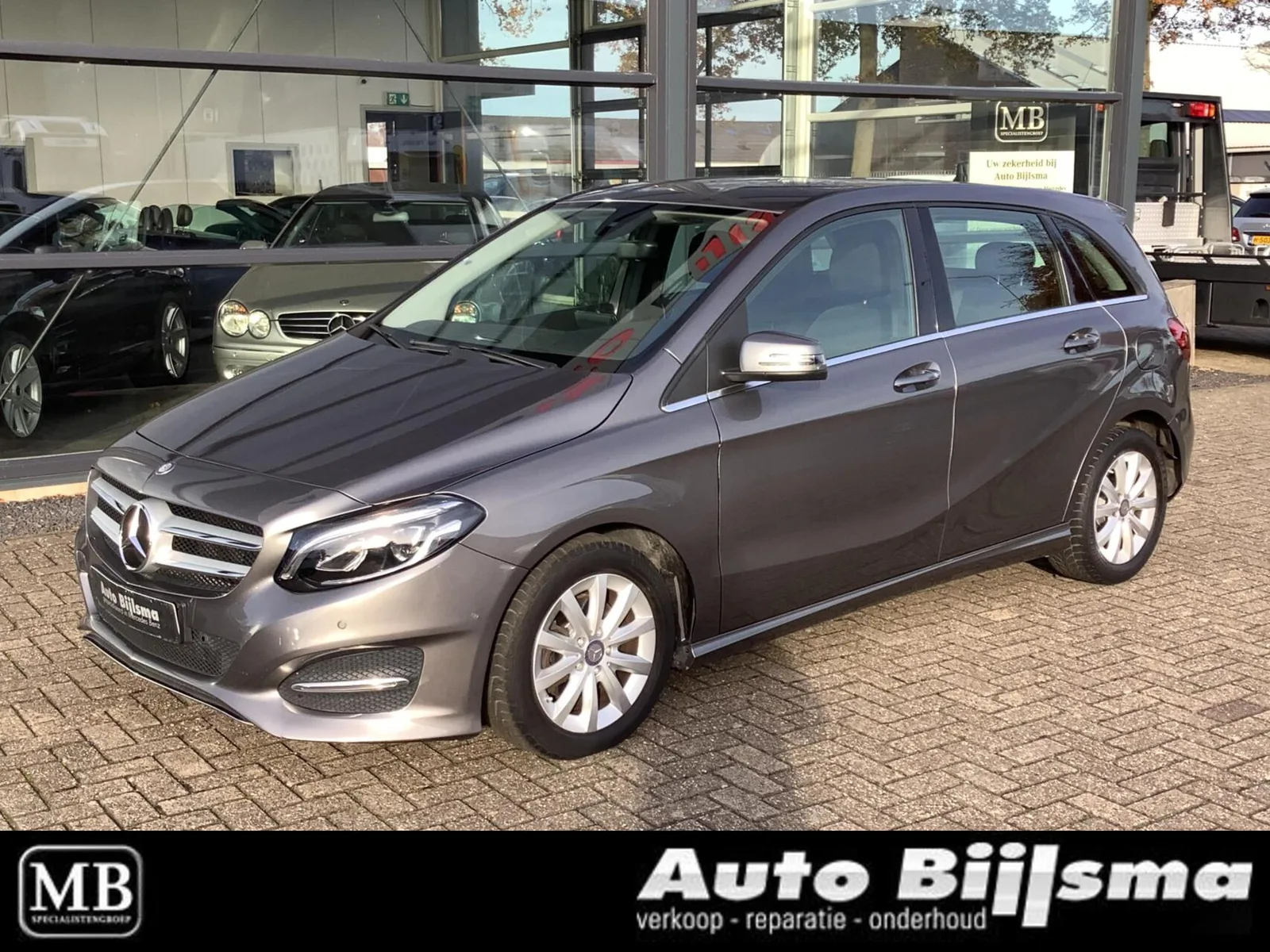Mercedes-Benz B-Klasse (2015) — foto 1