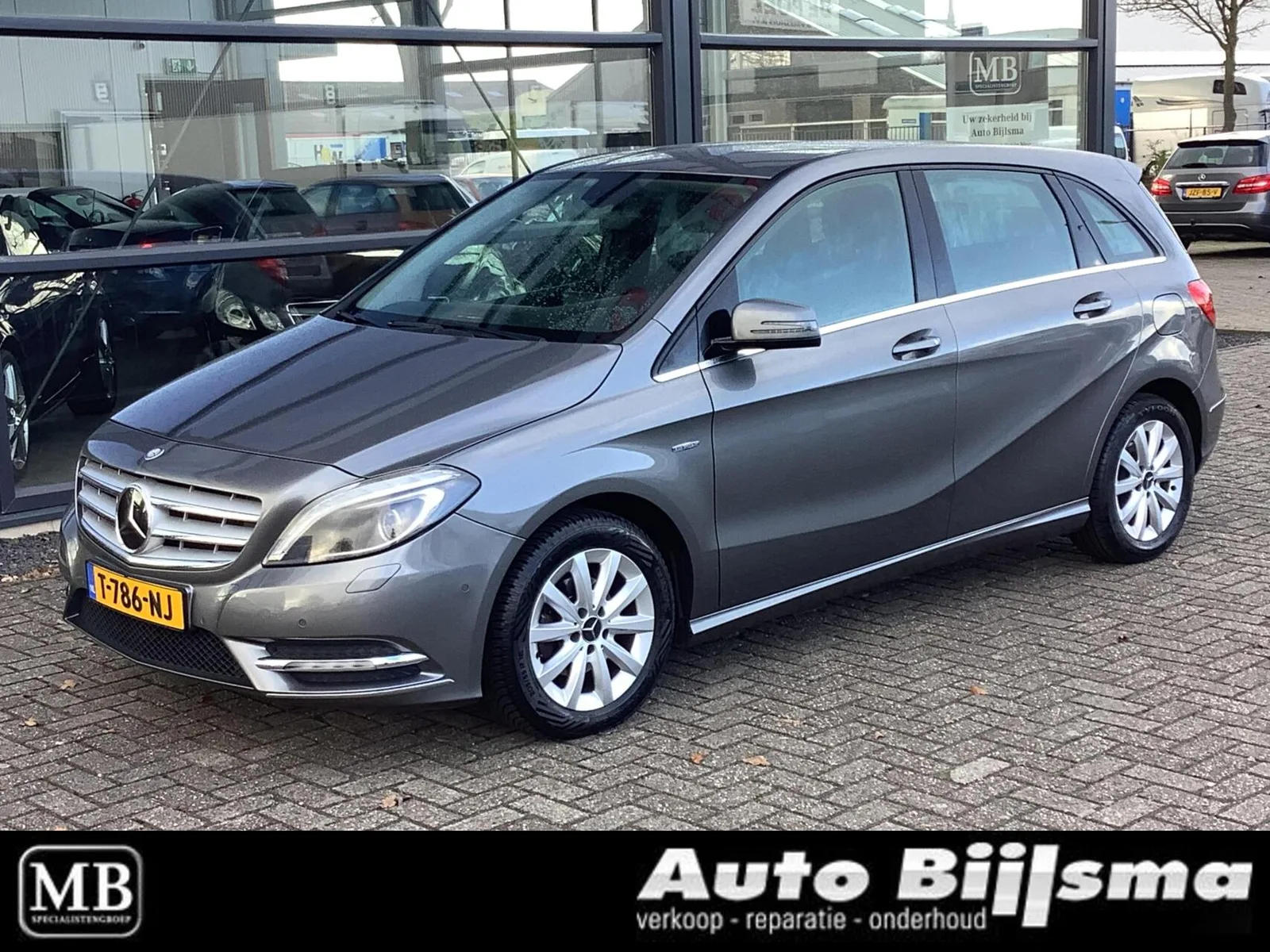 Mercedes-Benz B-Klasse (2011) — foto 1