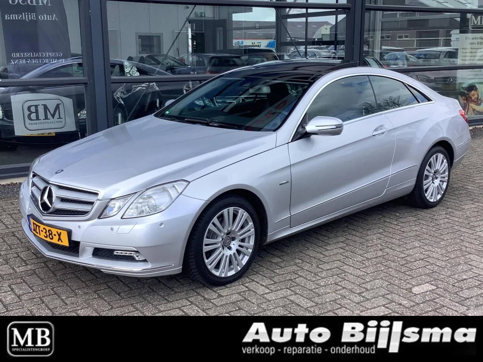 Mercedes-Benz E-Klasse (2009) — foto 1