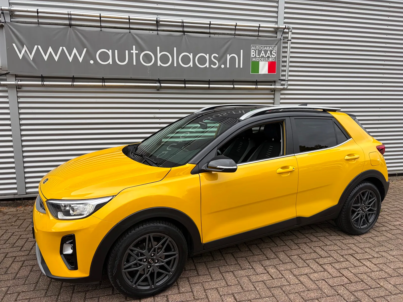 Kia Stonic (2019) — foto 1