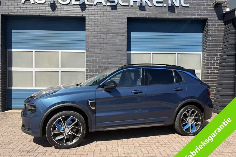 Lynk & Co 01 (2024)