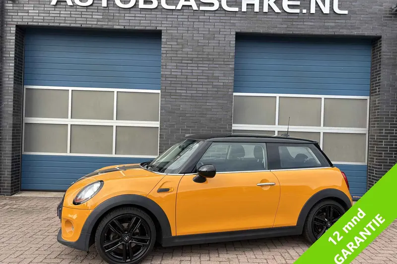 MINI Cooper (2015)