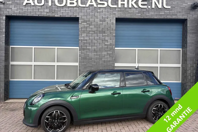 MINI Cooper (2022)