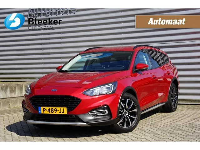Ford Focus (2021) — foto 1