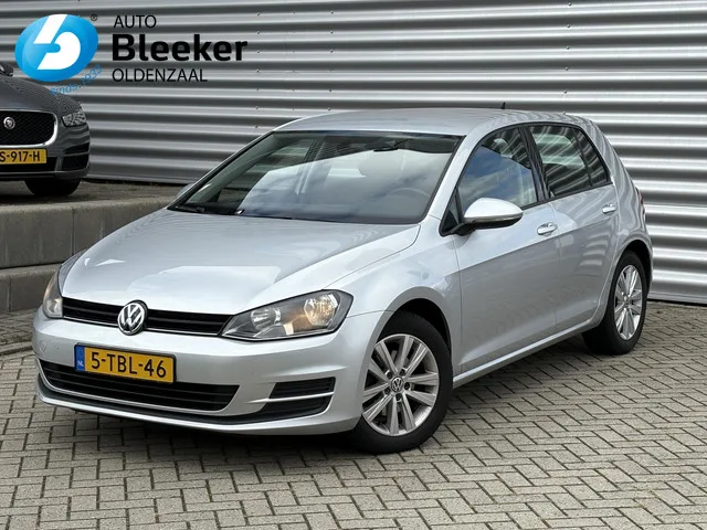 Volkswagen Golf (2014) — foto 1