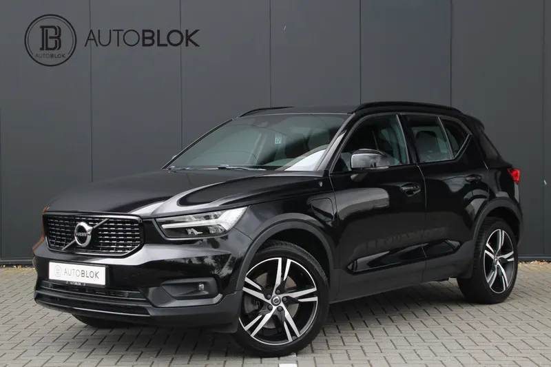 Volvo XC40 (2021)