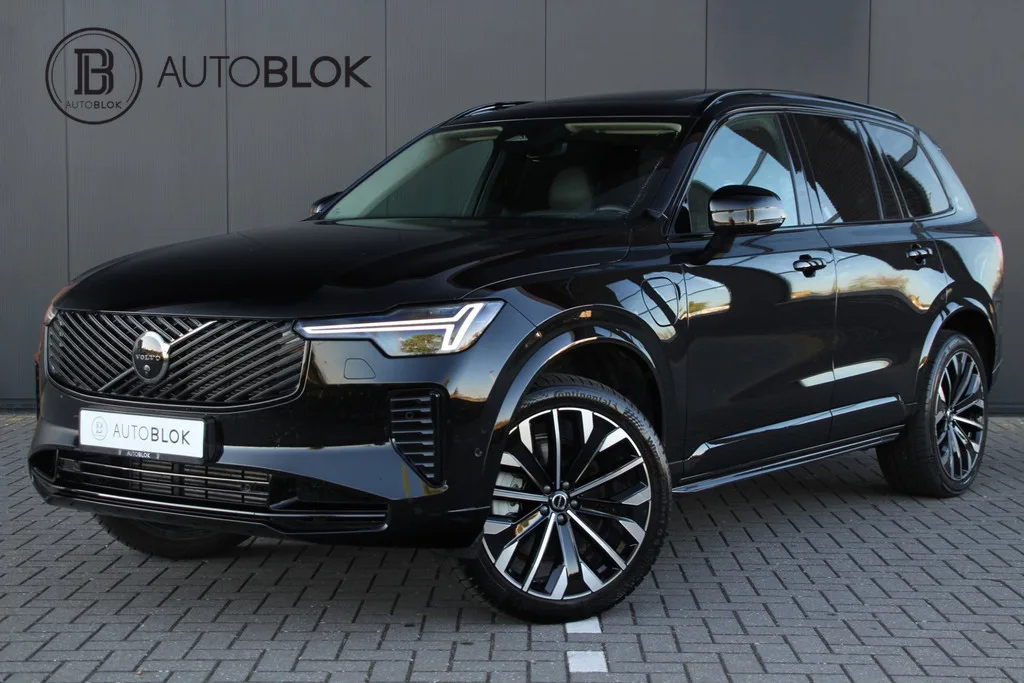 Volvo XC90 (2025) — foto 1