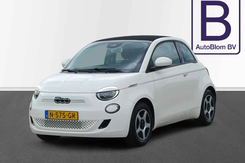 Fiat 500C (2021)