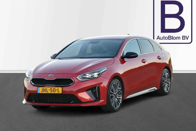 Kia ProCeed (2021)