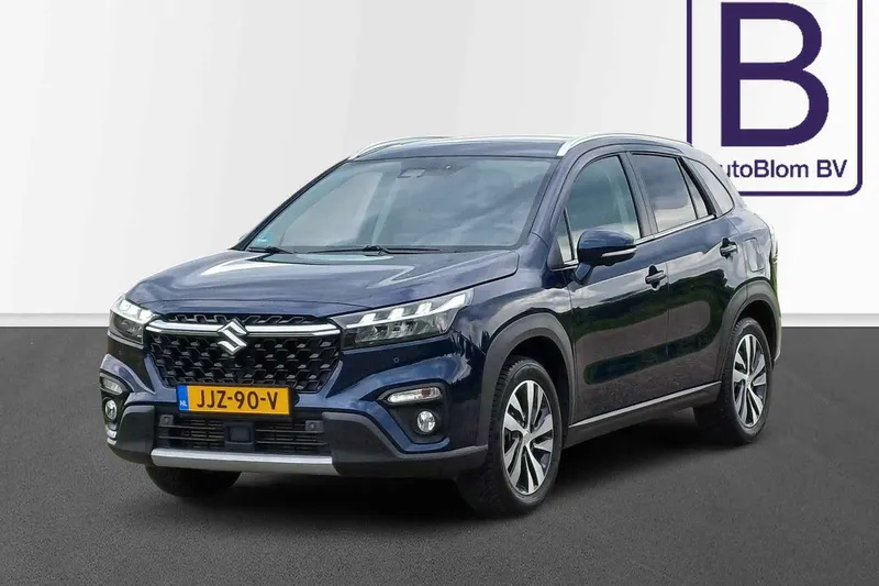 Suzuki S-Cross (2023)