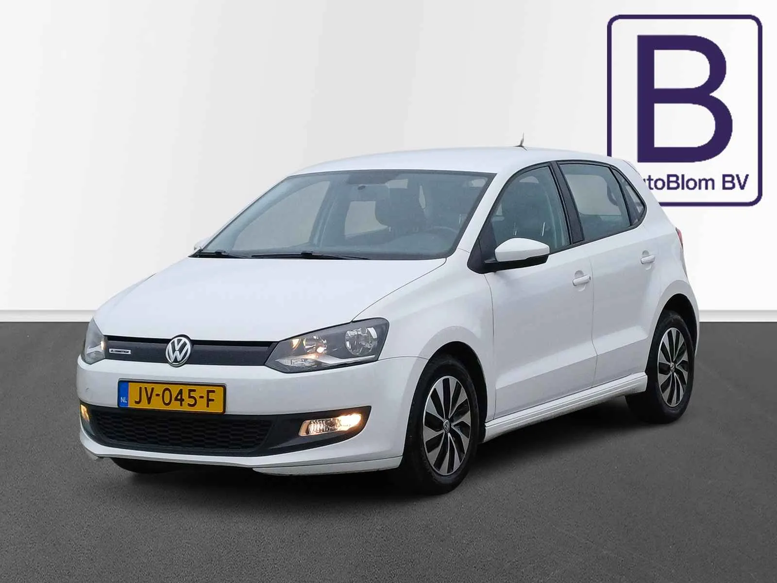 Volkswagen Polo (2016) — foto 1