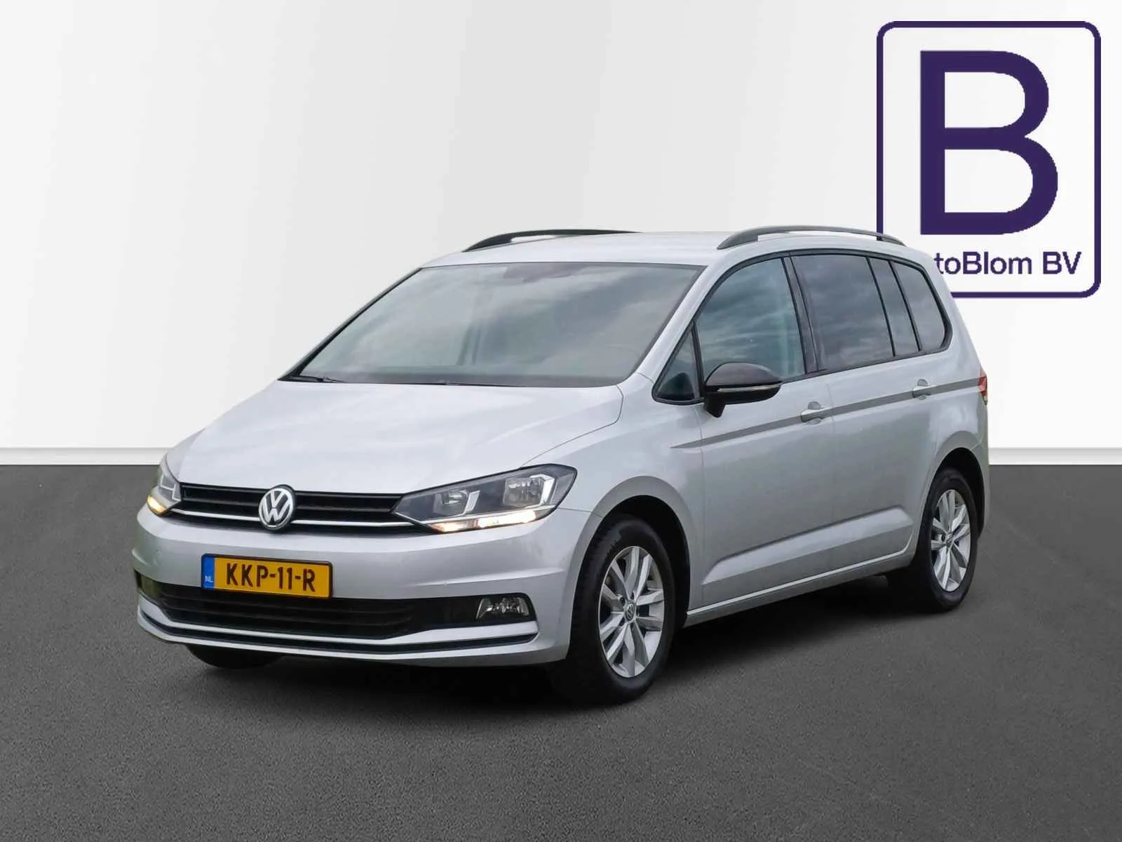 Volkswagen Touran (2018) — foto 1