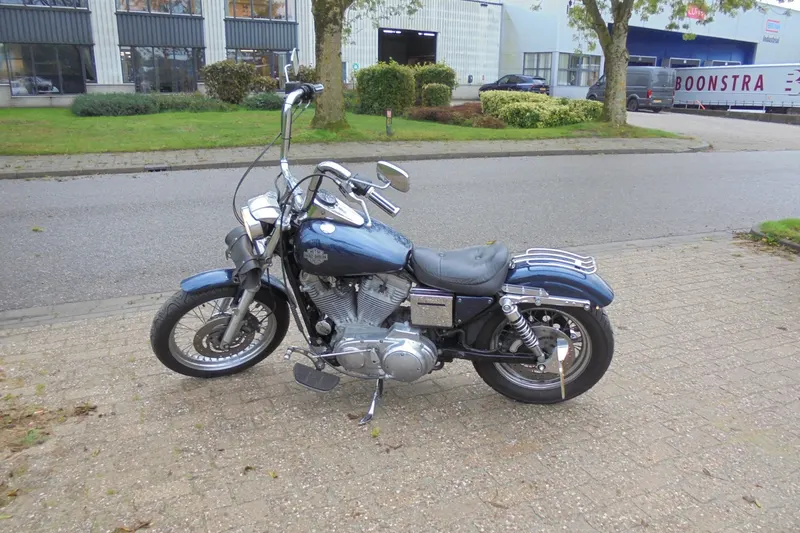 Foto van Harley-Davidson Sportster Hugger Chopper