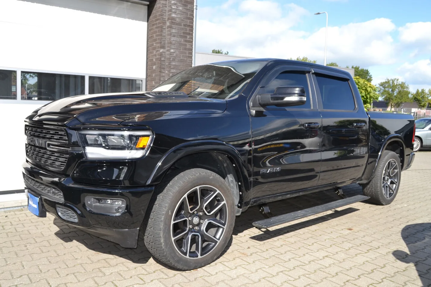 Dodge RAM (2018) — foto 1