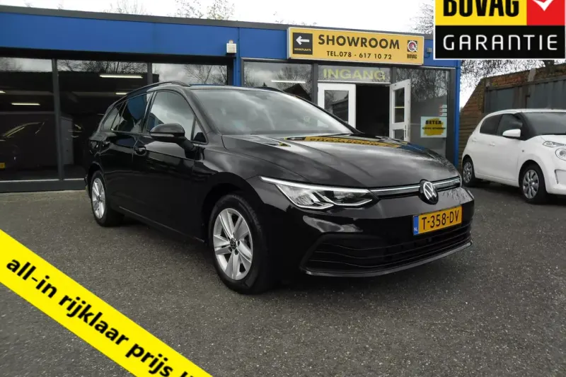 Volkswagen Golf (2023)