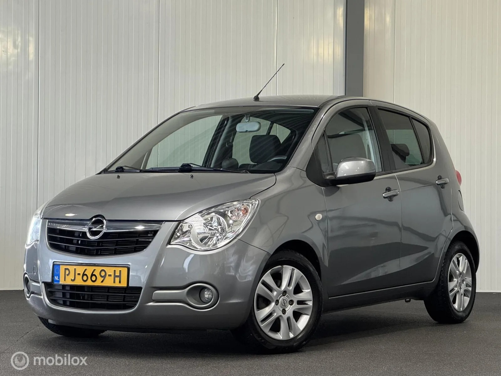 Opel Agila (2012) — foto 1