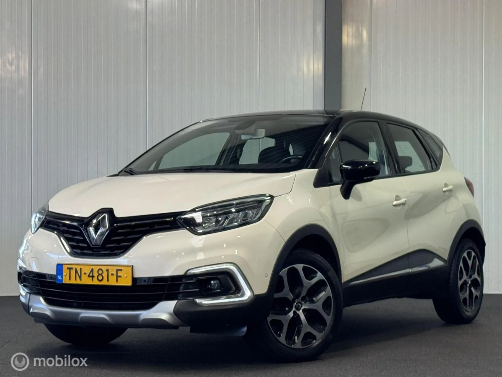 Renault Captur (2019) — foto 1