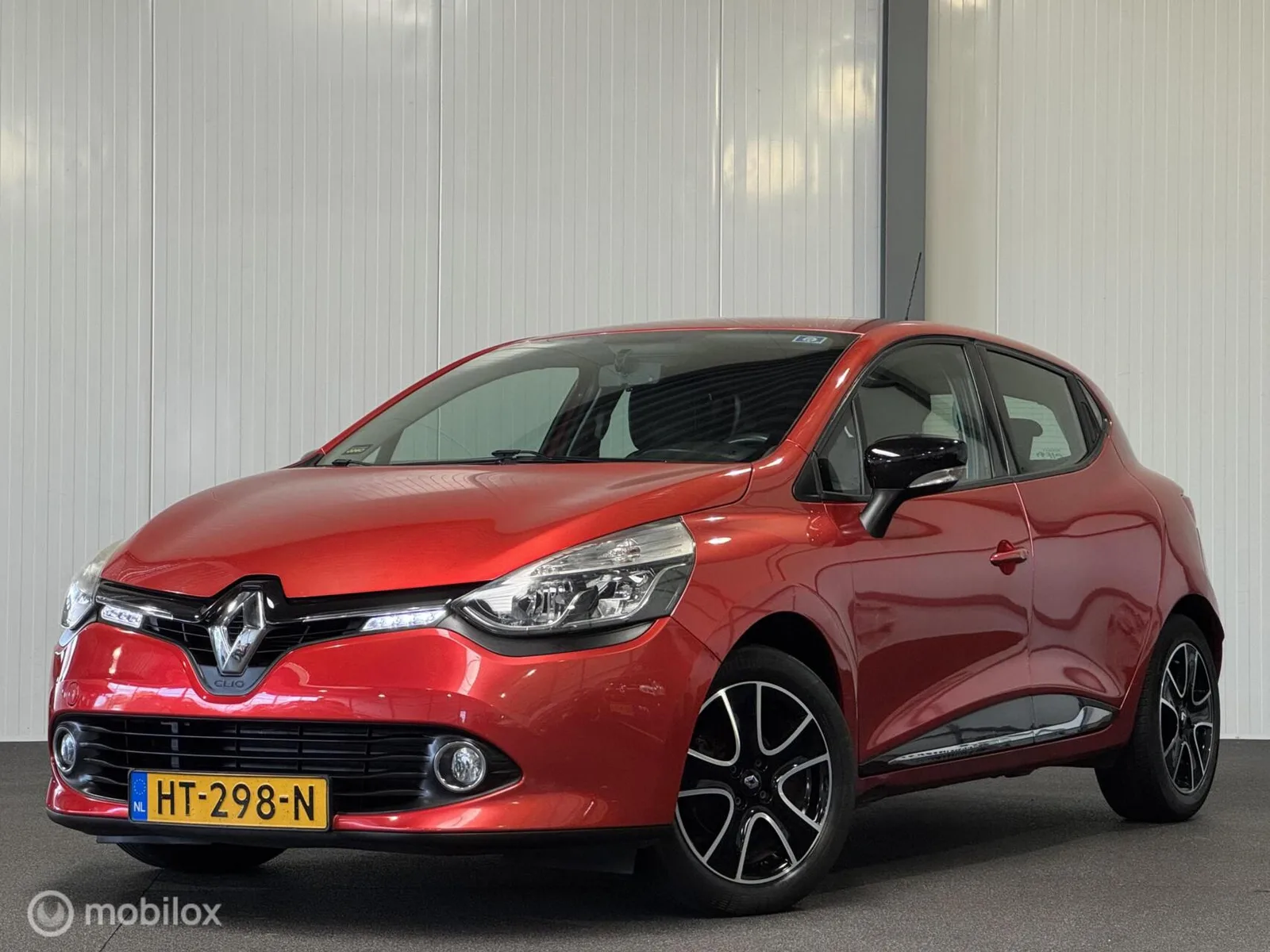 Renault Clio (2015) — foto 1