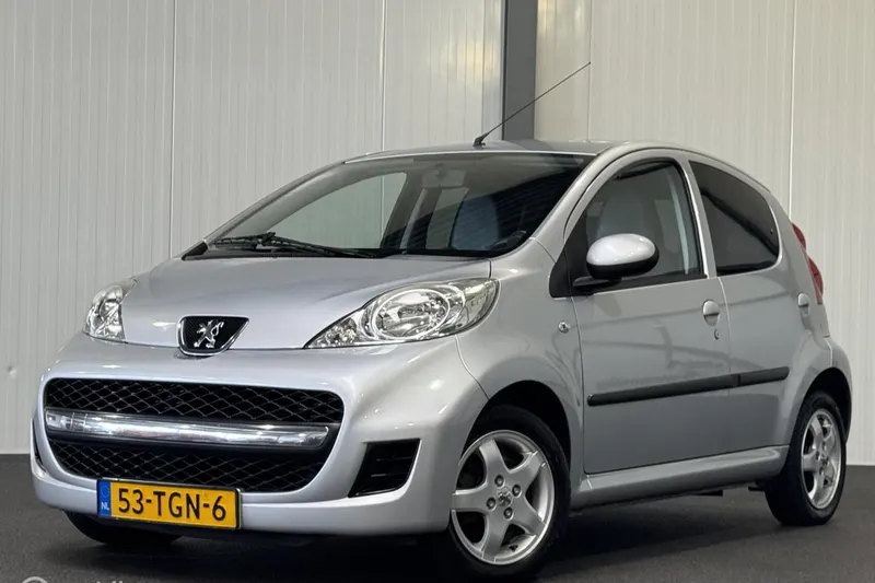 Peugeot 107 (2012)