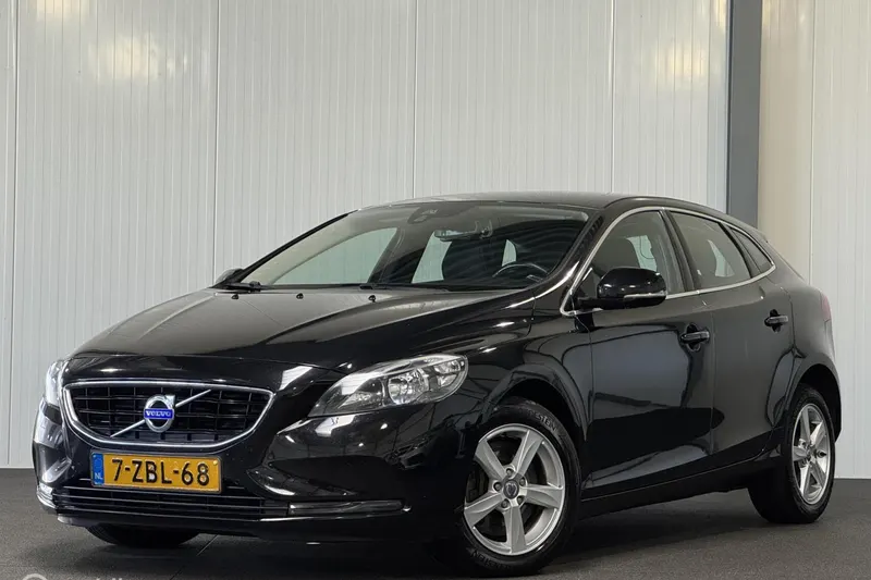 Volvo V40 (2014)