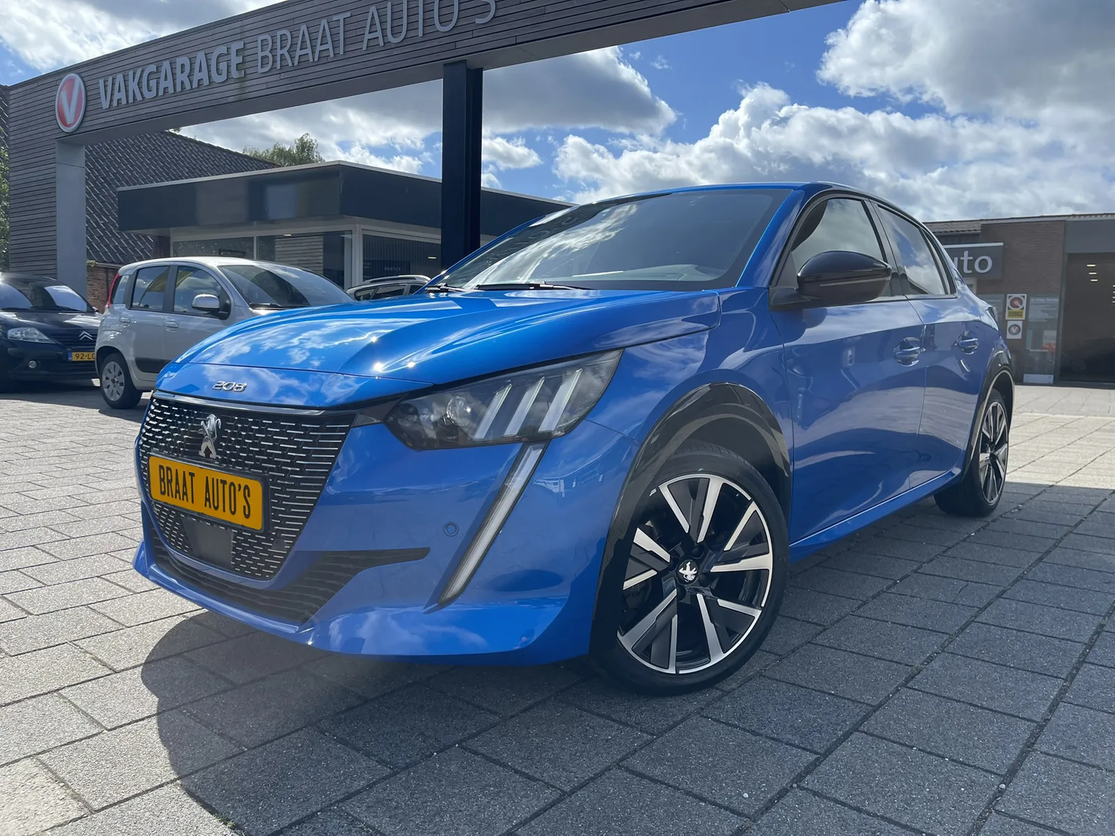 Peugeot 208 (2019) — foto 1