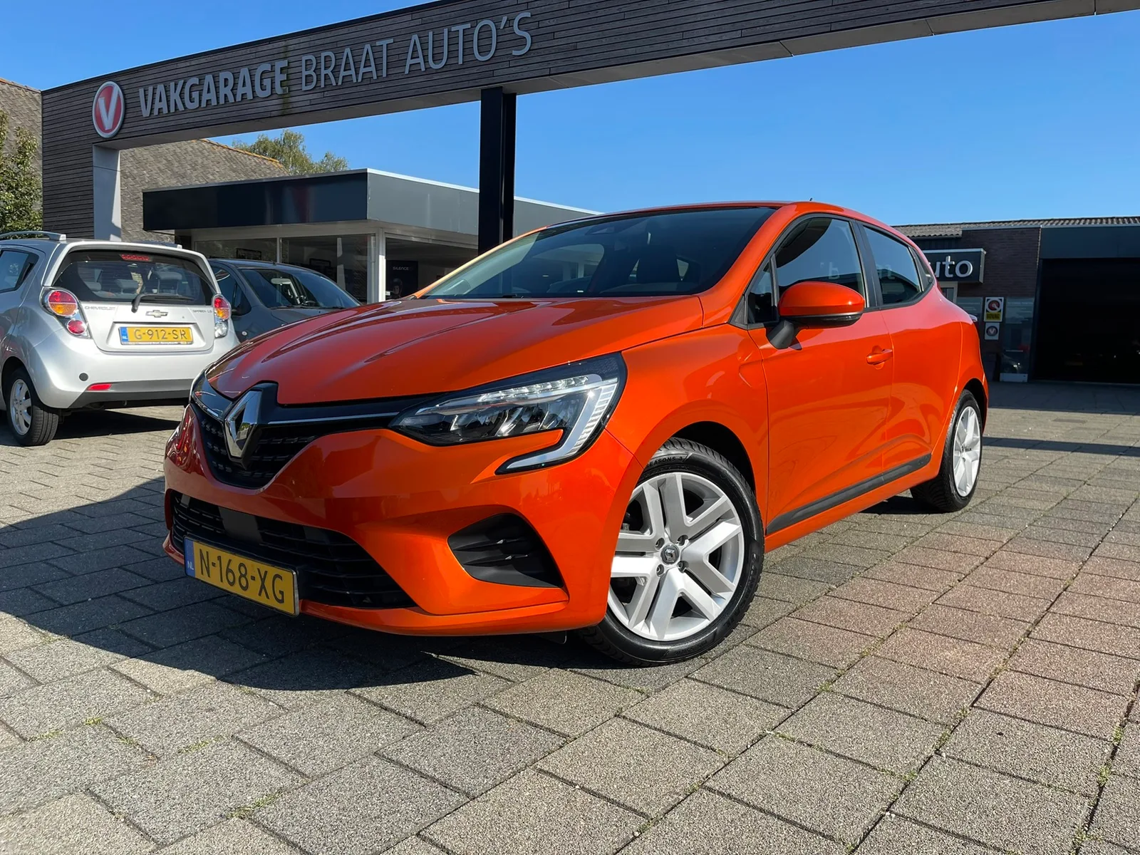 Renault Clio (2022) — foto 1
