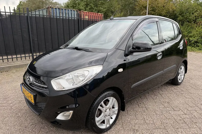 Hyundai i10 (2012)