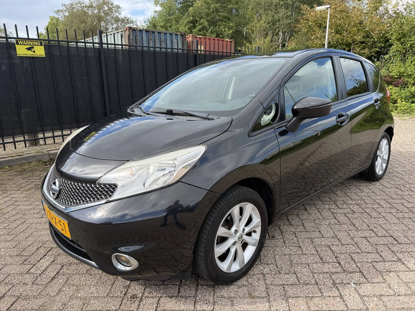 Nissan Note (2015) — foto 1