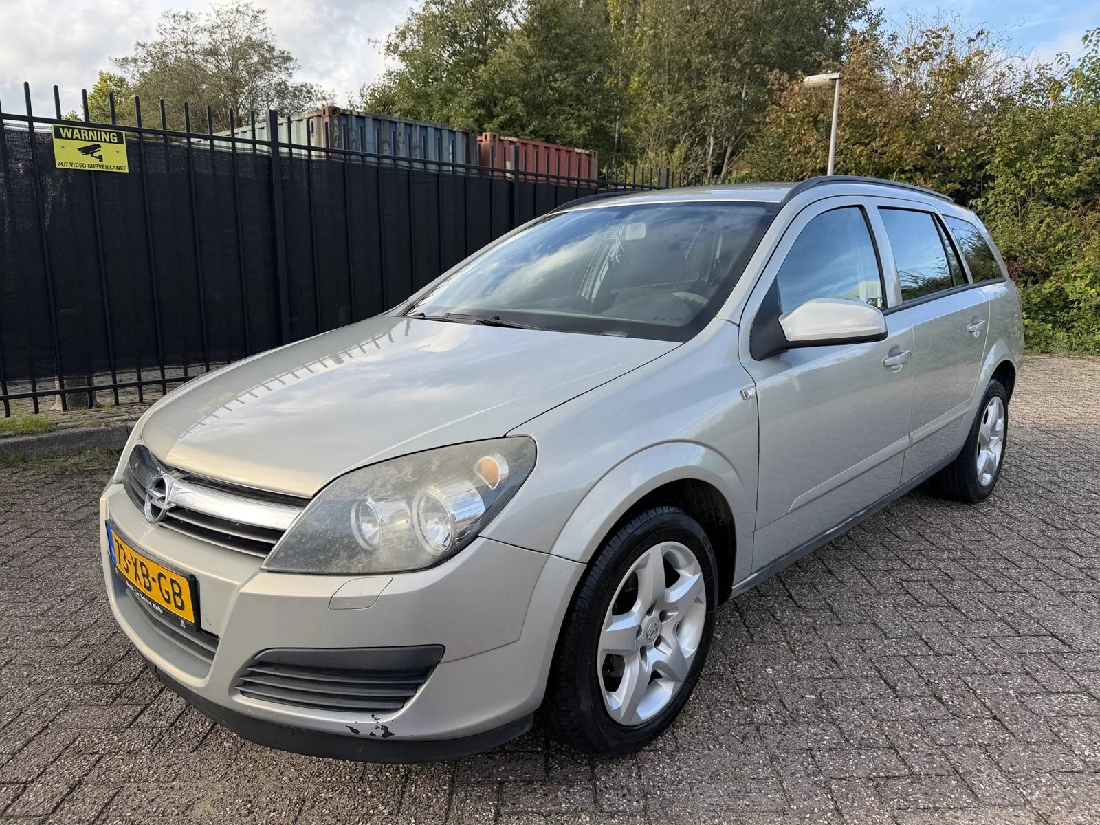 Opel Astra (2007) — foto 1