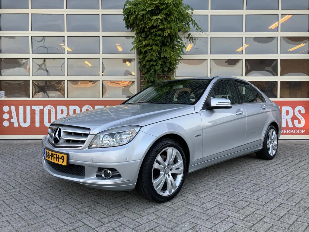 Mercedes-Benz C-Klasse (2011) — foto 1