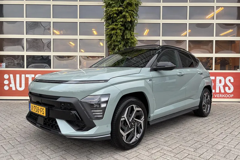 Hyundai Kona (2023)