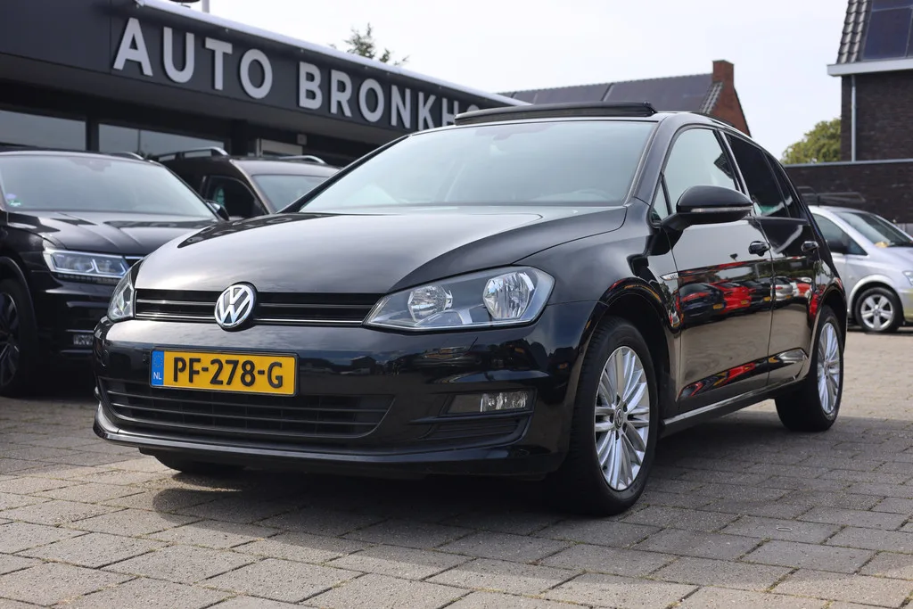 Volkswagen Golf (2014) — foto 1