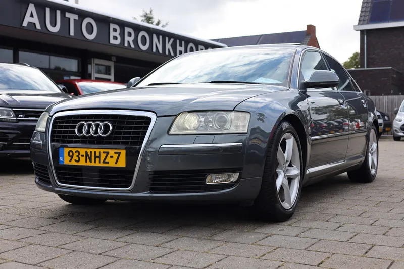 Audi A8 (2008)