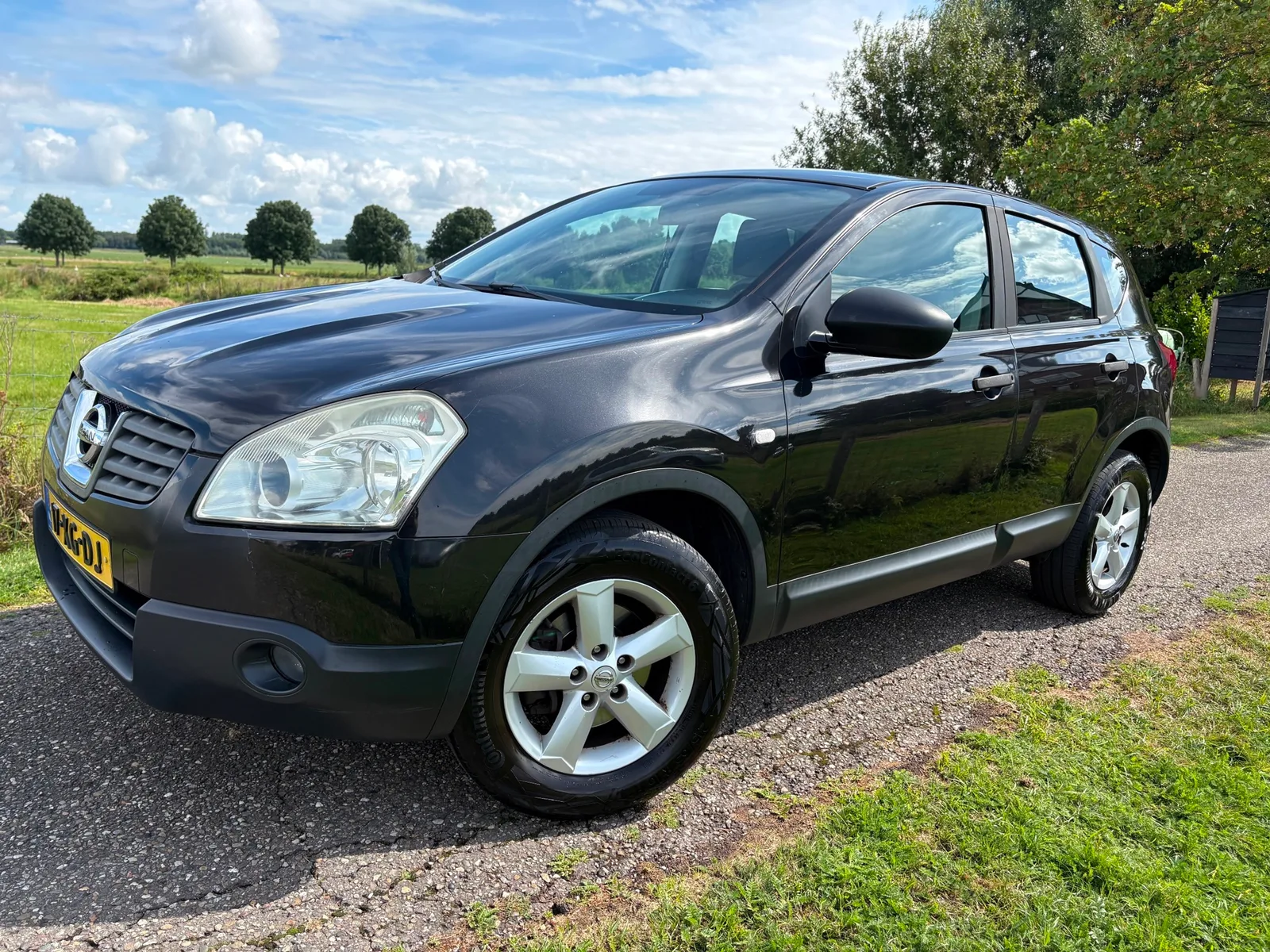 Nissan Qashqai (2007) — foto 1