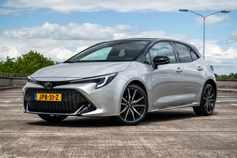 Toyota Corolla (2024)
