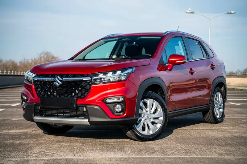 Suzuki S-Cross (2024)