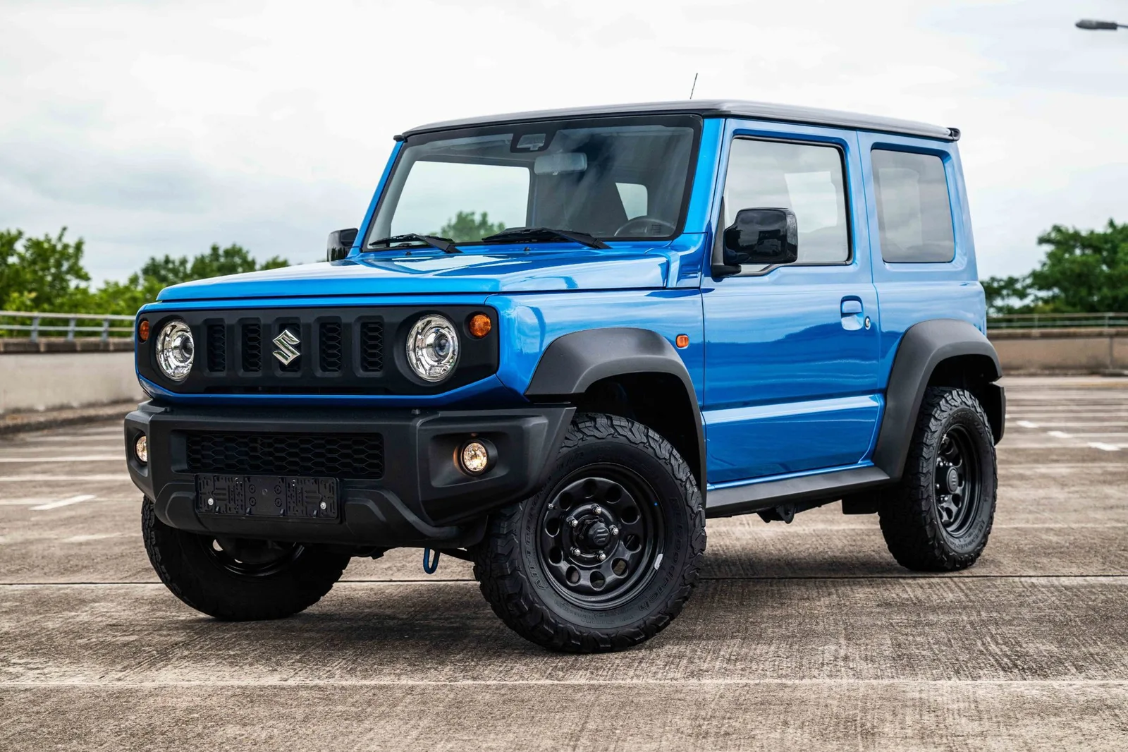 Suzuki Jimny (2019) — foto 1