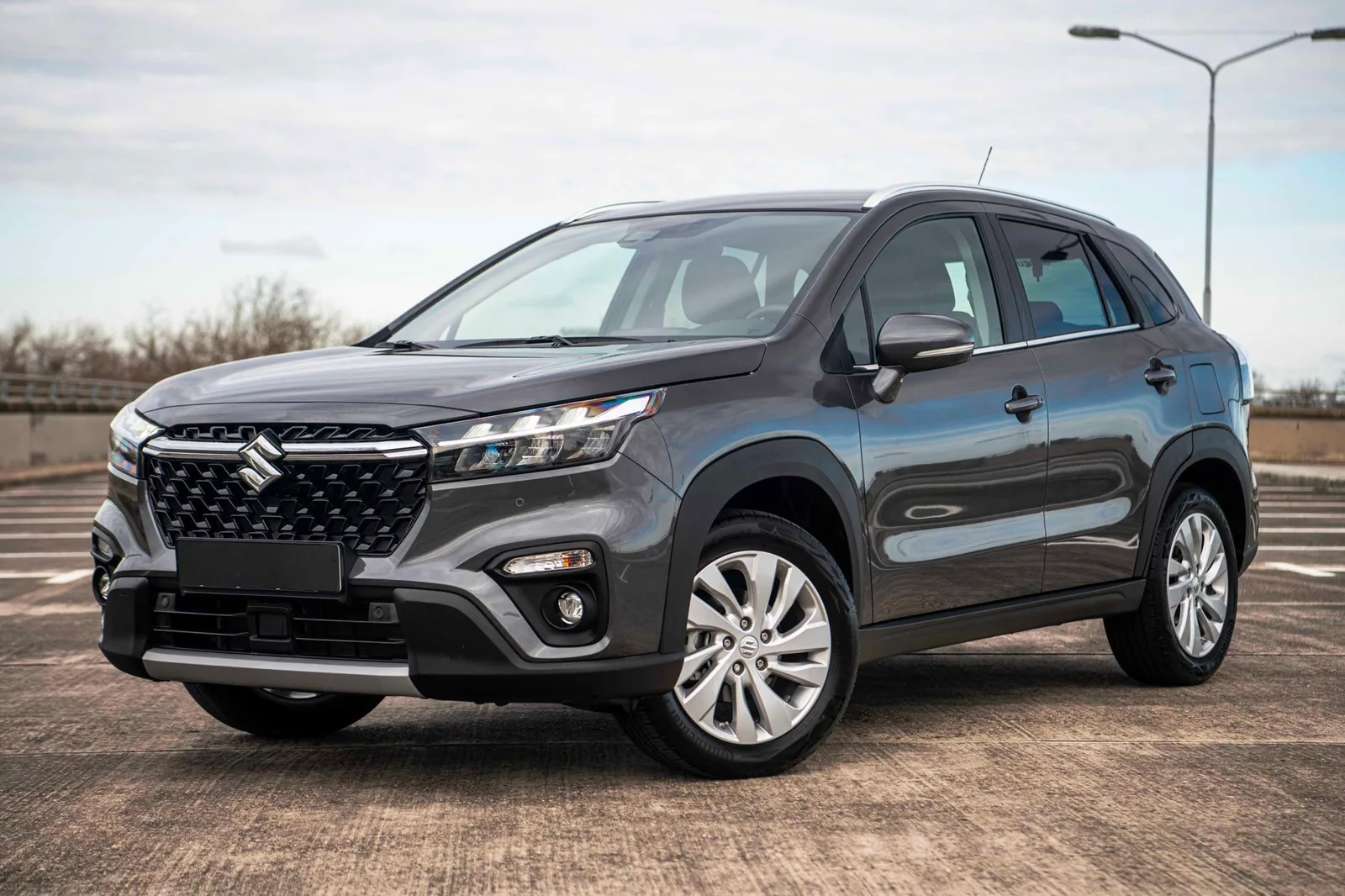 Suzuki S-Cross (2023) — foto 1
