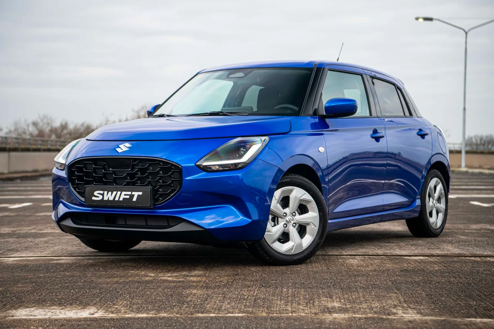 Suzuki Swift (2024) — foto 1