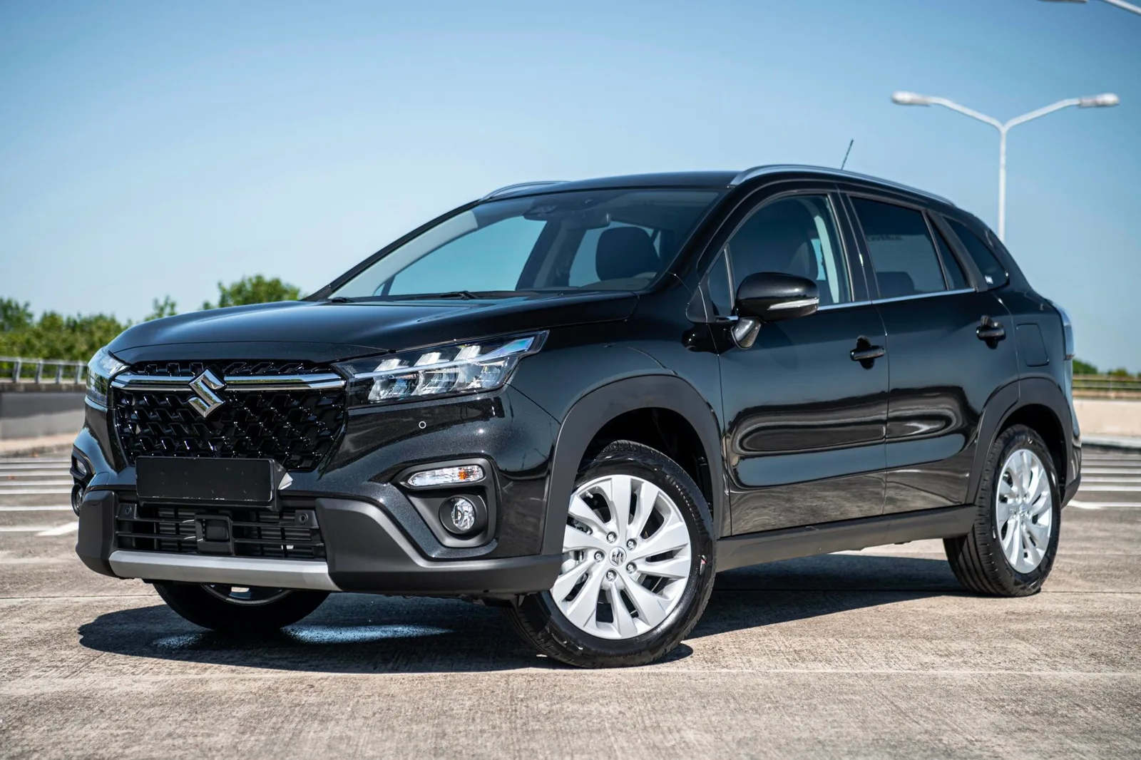 Suzuki S-Cross (2022) — foto 1