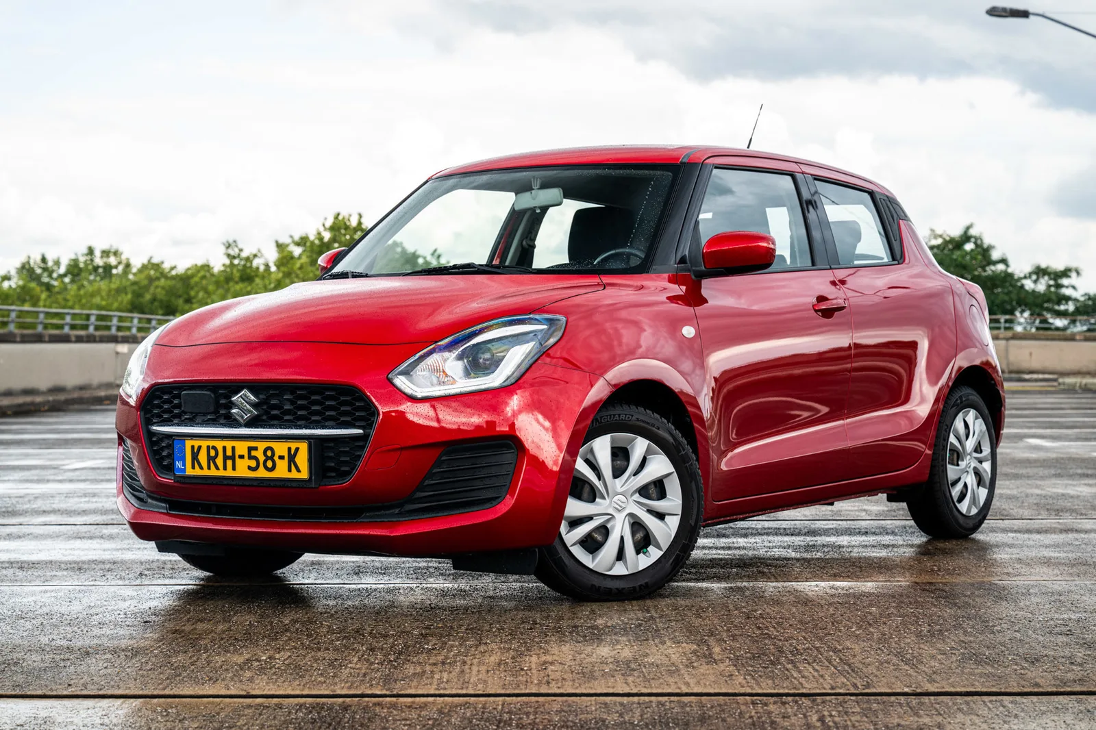 Suzuki Swift (2021) — foto 1