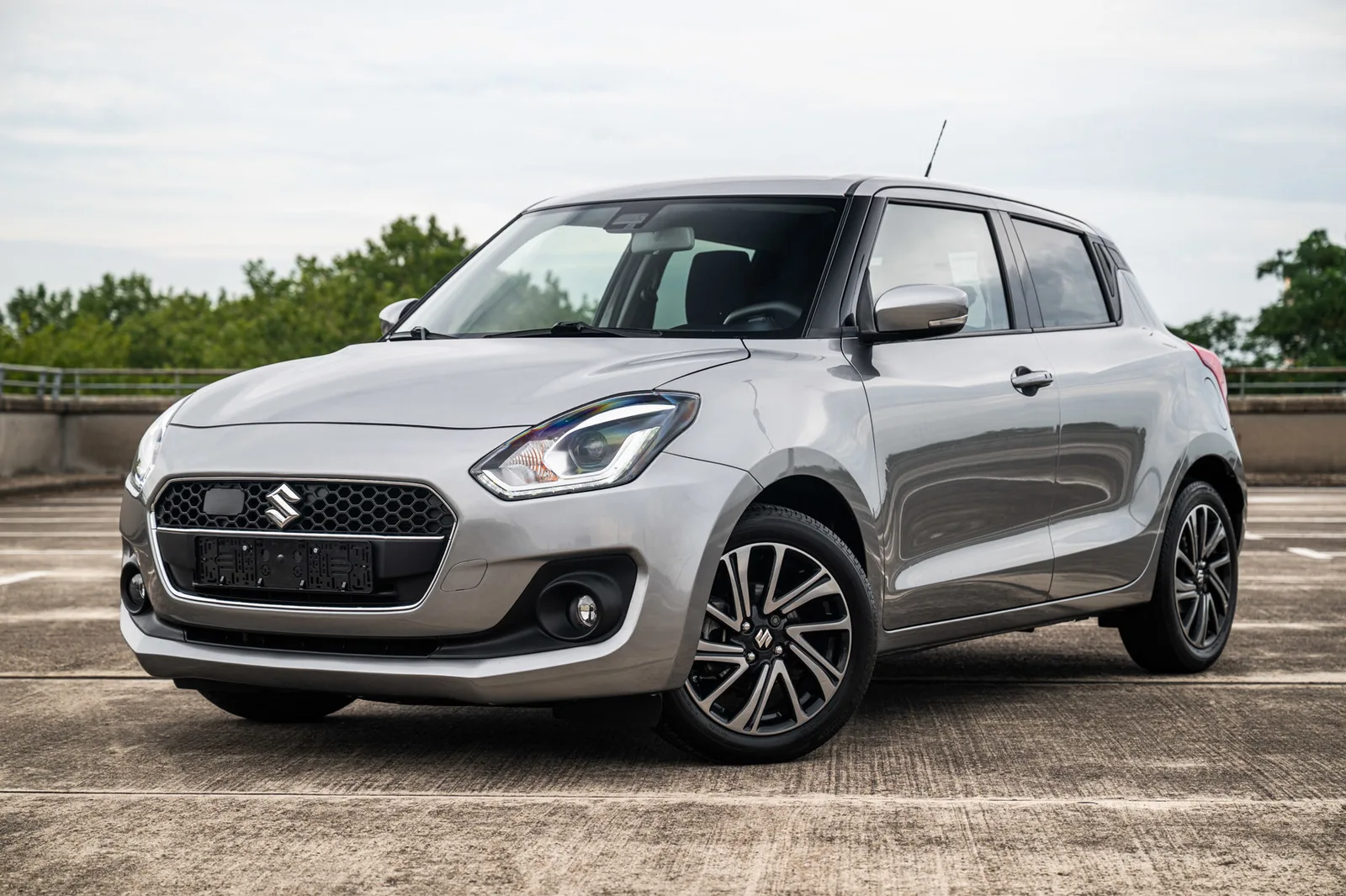 Suzuki Swift (2023) — foto 1