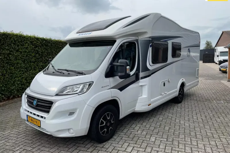 Knaus Sky Wave (2016)
