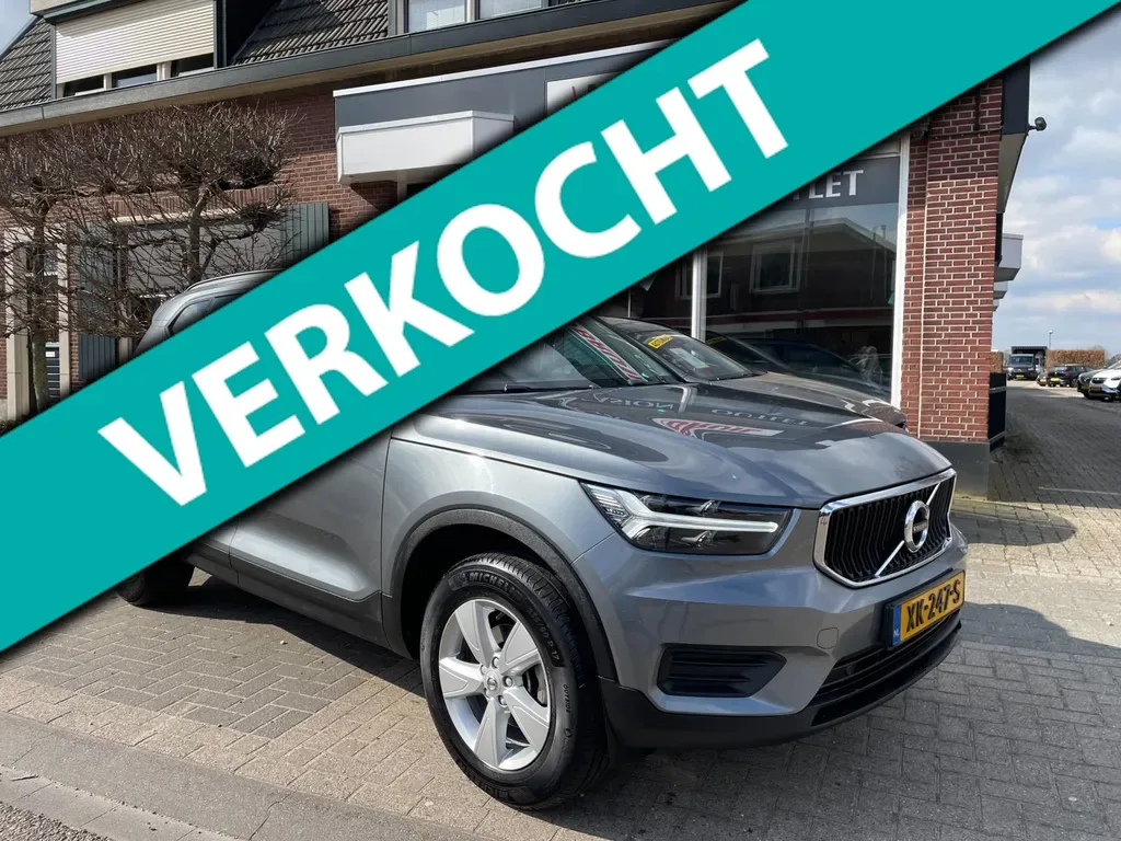 Volvo XC40 (2019) — foto 1