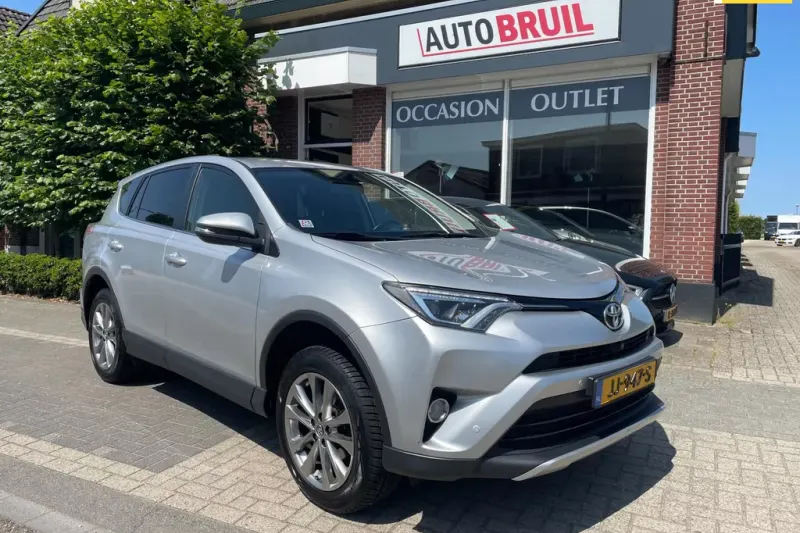 Toyota RAV4 (2016)