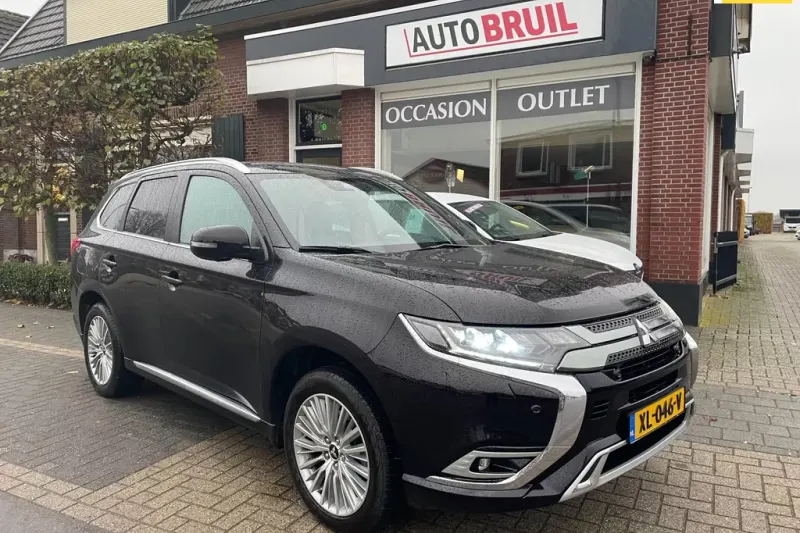 Mitsubishi Outlander (2019)