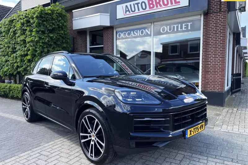 Porsche Cayenne (2024)