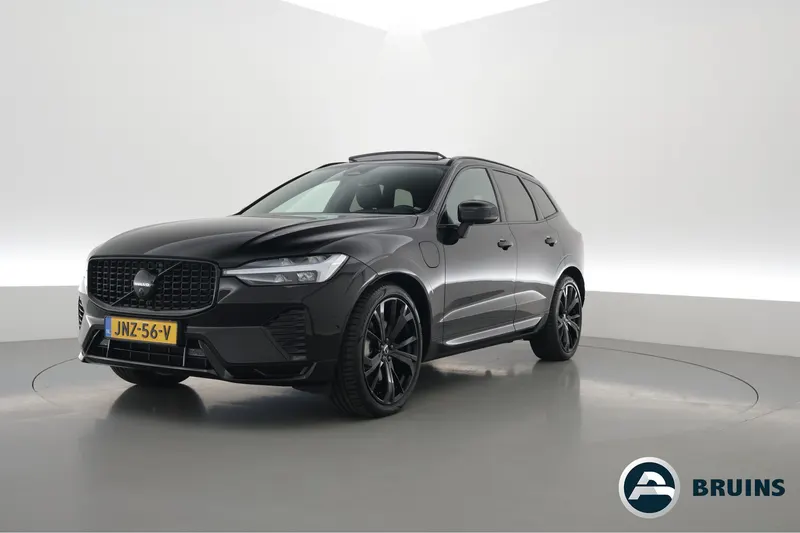 Volvo XC60 (2025)